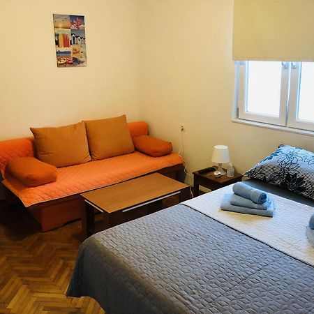 Apartmani Ema トロギール エクステリア 写真