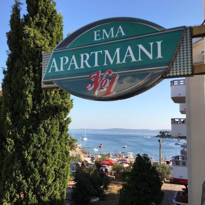 Apartmani Ema トロギール エクステリア 写真